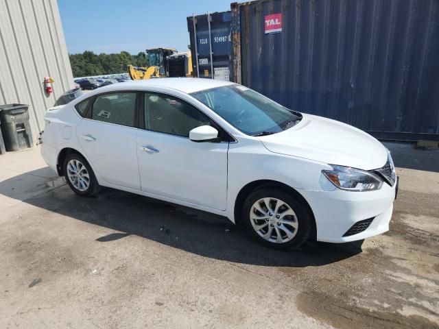 Photo 4 from auction – 2018 NISSAN SENTRA S with VIN 3N1AB7AP1JL651518