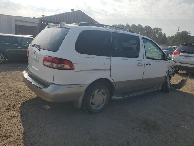Photo 3 from auction – 2002 TOYOTA SIENNA LE with VIN 4T3ZF13C12U463443