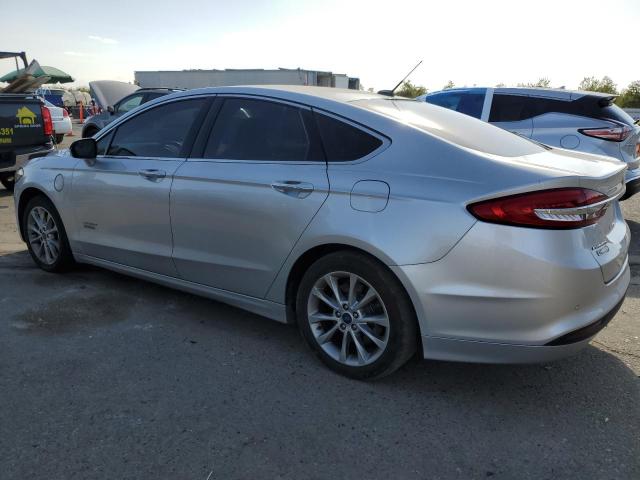 Photo 2 from auction – 2017 FORD FUSION SE PHEV with VIN 3FA6P0PU3HR272431