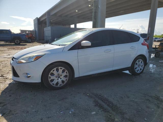 FORD FOCUS SE 2012 with VIN 1FAHP3K26CL320799 - Photo from auction
