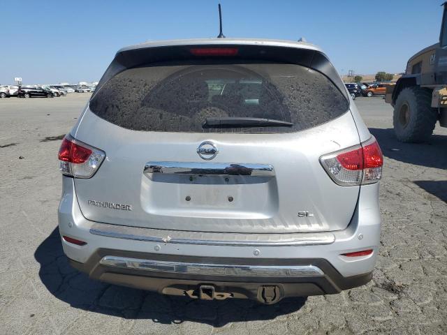 Photo 6 from auction – 2016 NISSAN PATHFINDER S with VIN 5N1AR2MN0GC668901