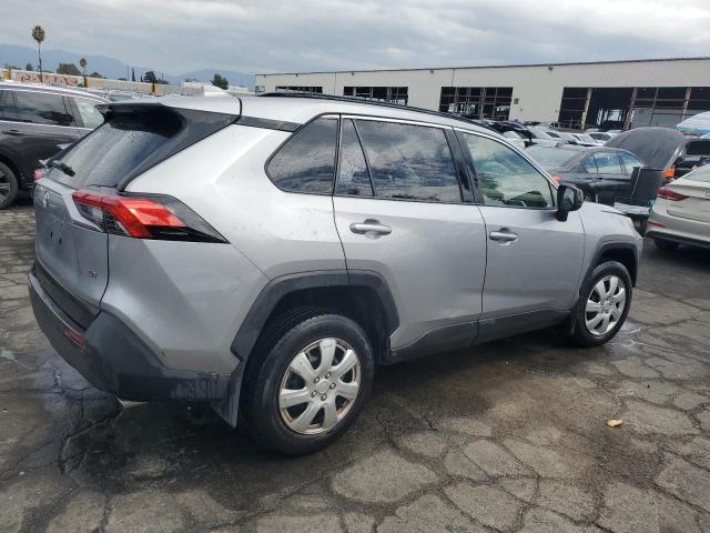 Photo 3 from auction – 2021 TOYOTA RAV4 LE with VIN JTMH1RFV1MD071777