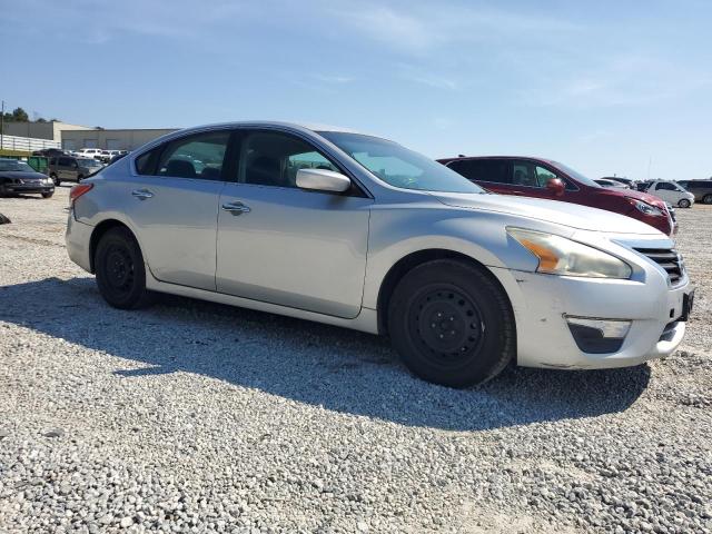 Photo 4 from auction – 2013 NISSAN ALTIMA 2.5 with VIN 1N4AL3AP1DN530047