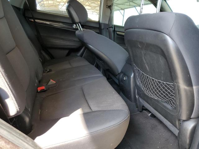 Photo 11 from auction – 2011 KIA SORENTO with VIN 5XYKT4A22BG168596