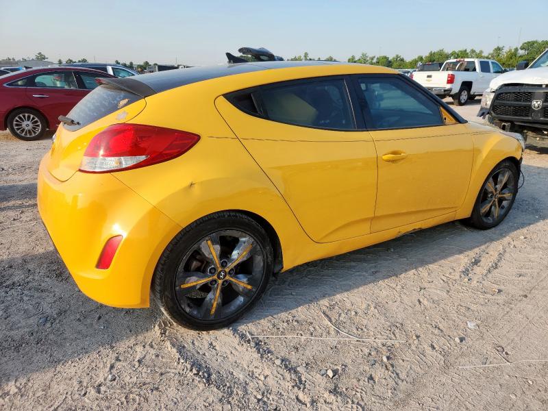 Photo 3 from auction – 2016 HYUNDAI VELOSTER with VIN KMHTC6AD5GU293434