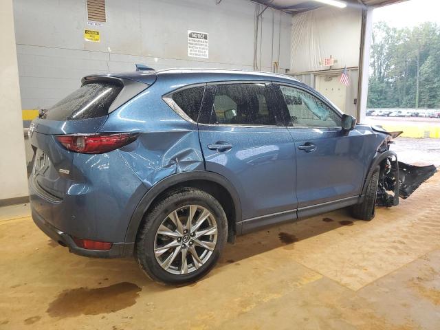 Photo 3 from auction – 2019 MAZDA CX-5 SIGNA with VIN JM3KFBEY6K0540884