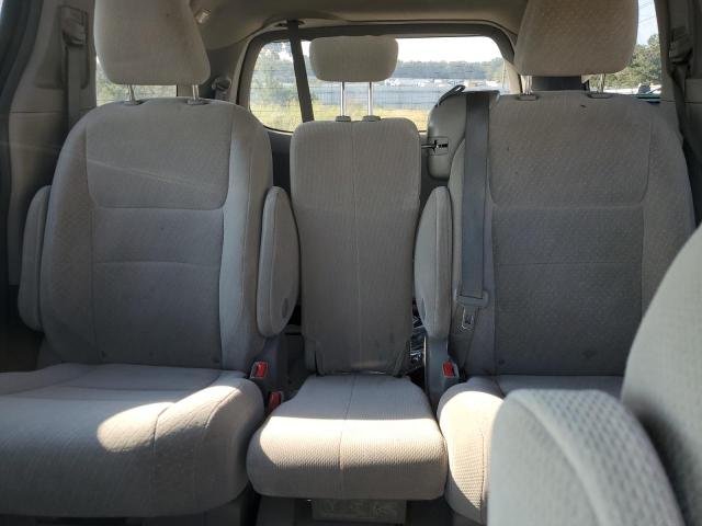 Photo 10 from auction – 2017 TOYOTA SIENNA LE with VIN 5TDKZ3DC1HS898153
