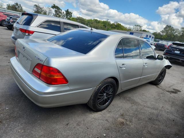 صورة رقم 3 من المزاد - 2001 LEXUS LS 430 مع VIN JTHBN30F210018144