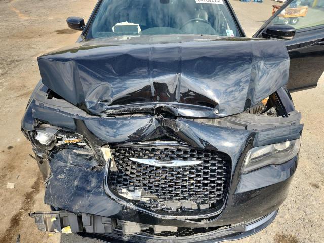 Photo 11 from auction – 2016 CHRYSLER 300 S with VIN 2C3CCABGXGH135386