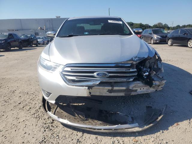 Photo 5 from auction – 2014 FORD TAURUS LIM with VIN 1FAHP2F81EG176079