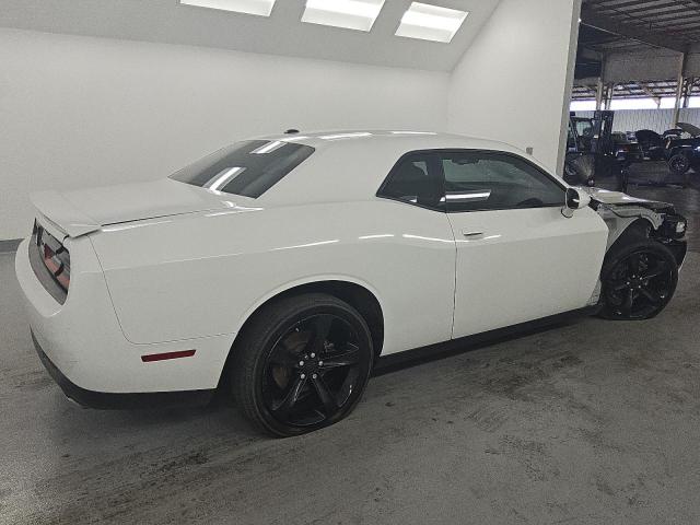 Photo 3 from auction – 2017 DODGE CHALLENGER with VIN 2C3CDZBT7HH568206