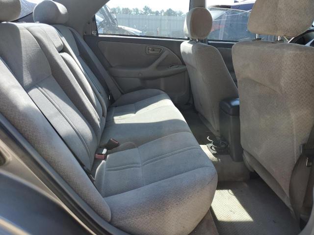 Photo 10 from auction – 2000 TOYOTA CAMRY CE with VIN 4T1BG28K7YU664852