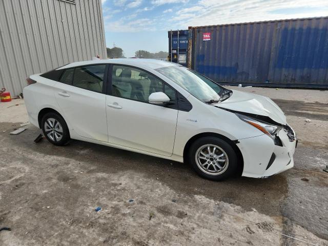 Photo 4 from auction – 2018 TOYOTA PRIUS with VIN JTDKBRFU8J3072436