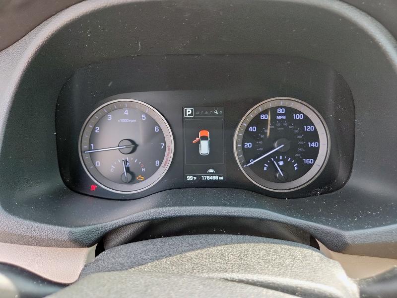 Photo 9 from auction – 2017 HYUNDAI TUCSON LIM with VIN KM8J33A20HU585482