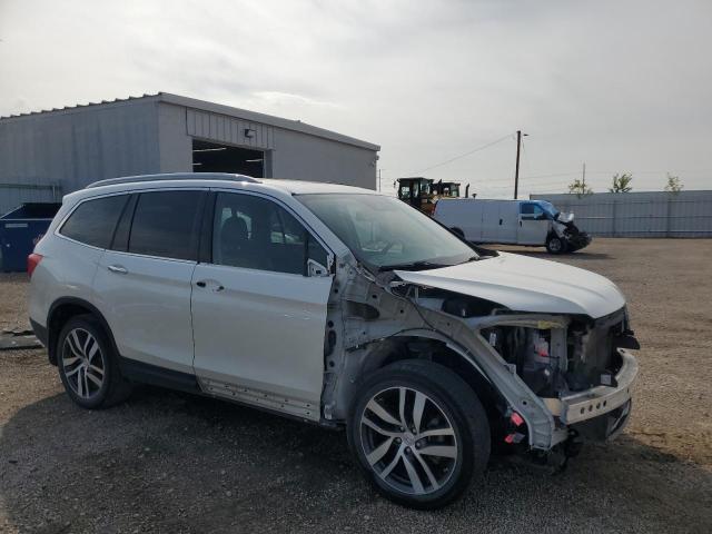 Photo 4 from auction – 2017 HONDA PILOT TOURING with VIN 5FNYF6H94HB095974