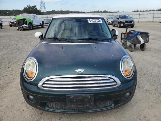 Photo 5 from auction – 2007 MINI COOPER with VIN WMWMF33567TU60830