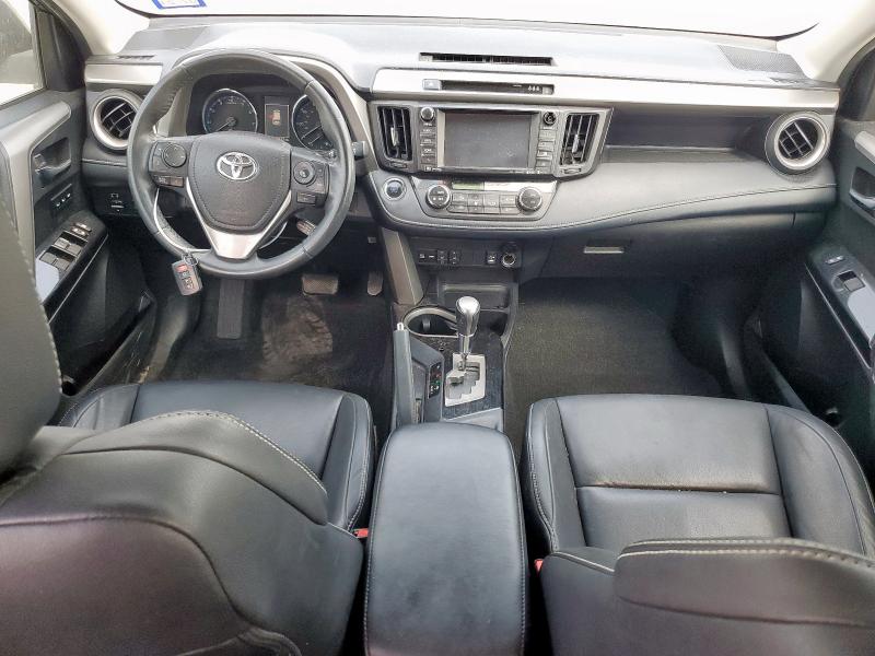 Photo 8 from auction – 2018 TOYOTA RAV4 LIMIT with VIN 2T3DFREV4JW775052