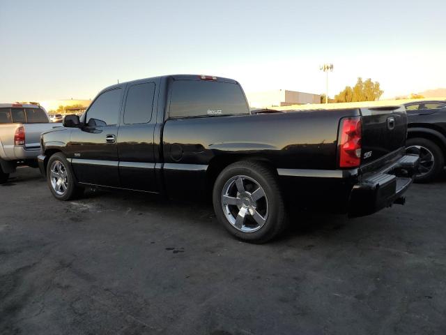 Photo 2 from auction – 2004 CHEVROLET SILVERADO with VIN 2GCEK19N241161478