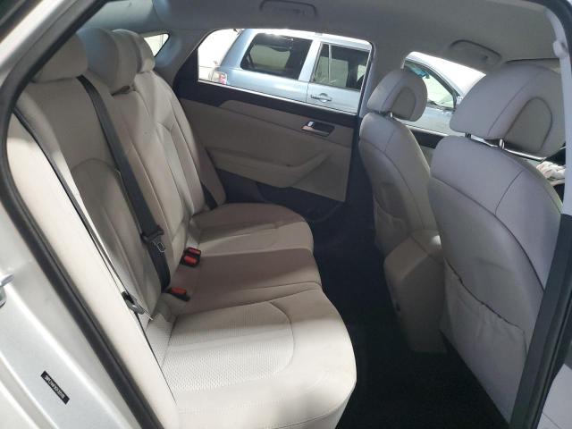 Photo 10 from auction – 2016 HYUNDAI SONATA SE with VIN 5NPE24AF9GH305181