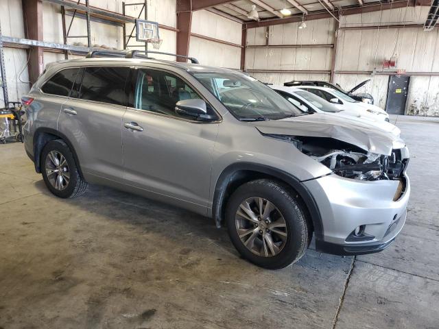 Photo 4 from auction – 2015 TOYOTA HIGHLANDER with VIN 5TDJKRFH0FS115588
