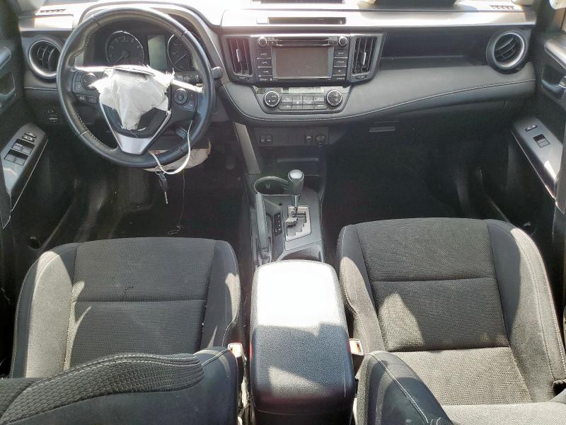 Photo 8 from auction – 2016 TOYOTA RAV4 XLE with VIN JTMWFREV4GJ099069
