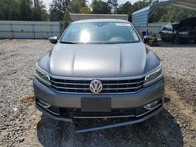 Photo 5 from auction – 2017 VOLKSWAGEN PASSAT SEL with VIN 1VWCT7A34HC032768