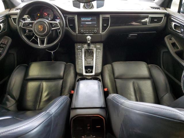 Photo 8 from auction – 2017 PORSCHE MACAN GTS with VIN WP1AG2A56HLB52749