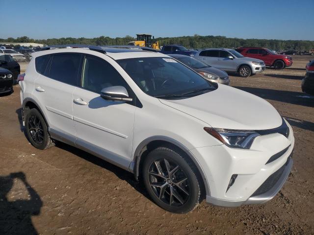 Photo 4 from auction – 2016 TOYOTA RAV4 SE with VIN JTMJFREV4GD189041