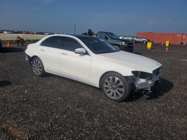 Photo 4 from auction – 2020 MERCEDES-BENZ E 350 with VIN W1KZF8DB2LA810945