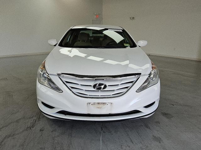 Photo 5 from auction – 2011 HYUNDAI SONATA GLS with VIN 5NPEB4AC0BH076954
