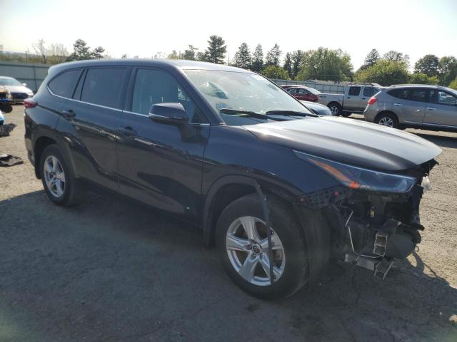 Photo 4 from auction – 2021 TOYOTA HIGHLANDER with VIN 5TDCZRBH5MS532163