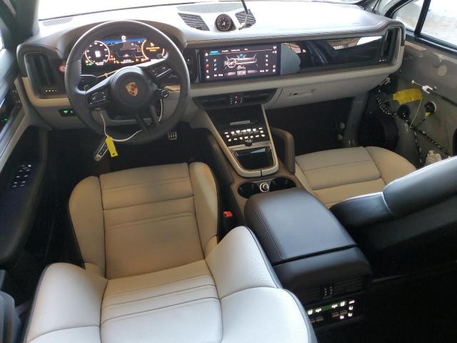Photo 8 from auction – 2025 PORSCHE CAYENNE S COUPE with VIN WP1BL2AY9SDA39650