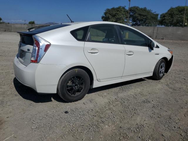 Photo 3 from auction – 2015 TOYOTA PRIUS with VIN JTDKN3DU4F1885346