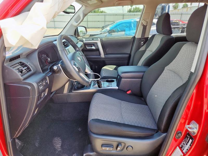 Photo 7 from auction – 2024 TOYOTA 4RUNNER SR with VIN JTEEU5JR8R5315841