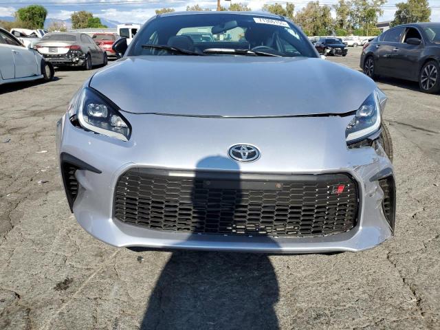 Photo 5 from auction – 2023 TOYOTA GR 86 PREM with VIN JF1ZNBE13P9759324