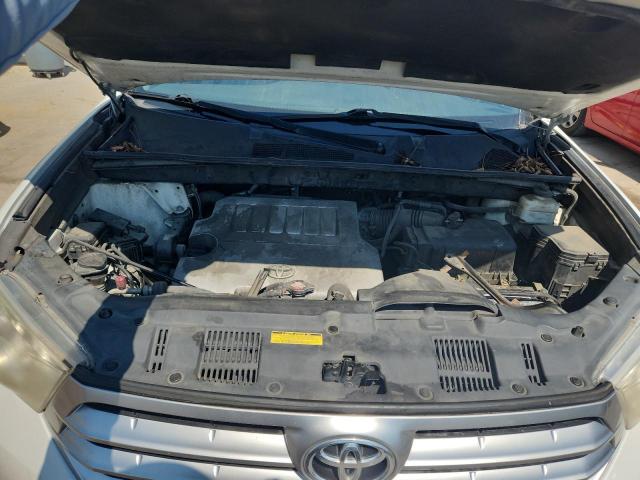 Photo 12 from auction – 2011 TOYOTA HIGHLANDER with VIN 5TDYK3EH8BS025824