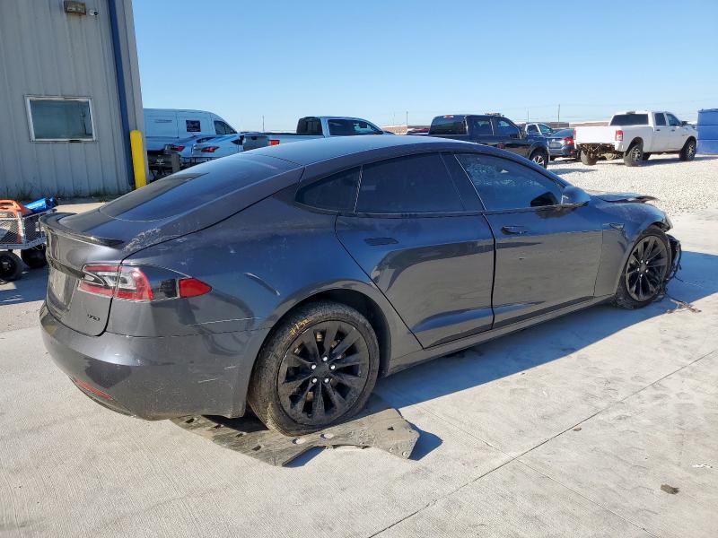 Photo 3 from auction – 2016 TESLA MODEL S with VIN 5YJSA1E20GF137473