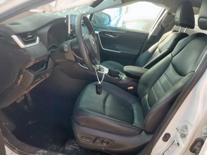 Photo 7 from auction – 2021 TOYOTA RAV4 XLE P with VIN 2T3C1RFV4MW151202