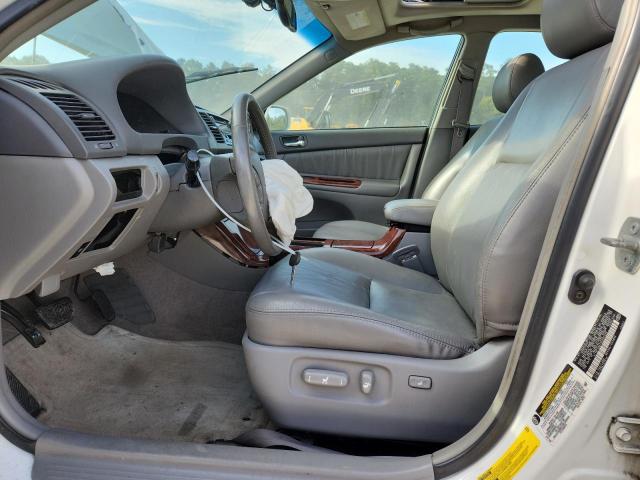Photo 7 from auction – 2005 TOYOTA CAMRY LE with VIN 4T1BF30K75U092228