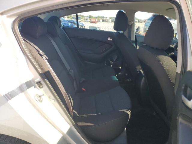Photo 10 from auction – 2018 KIA FORTE LX with VIN 3KPFK4A70JE275433