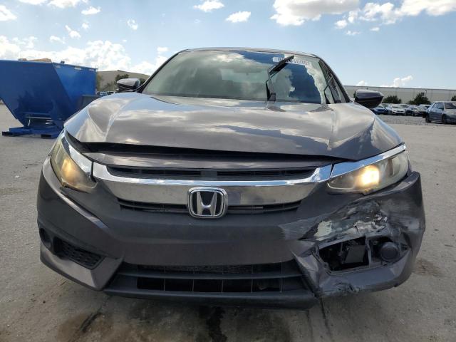 Photo 5 from auction – 2017 HONDA CIVIC EX with VIN 2HGFC2F89HH558853