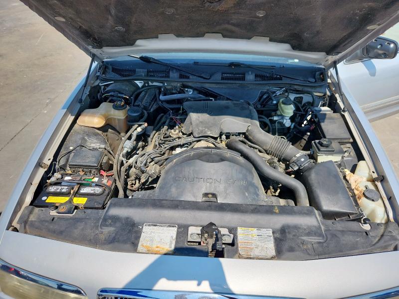 Photo 11 from auction – 1996 MERCURY GRAND MARQ with VIN 2MELM74W9TX648871
