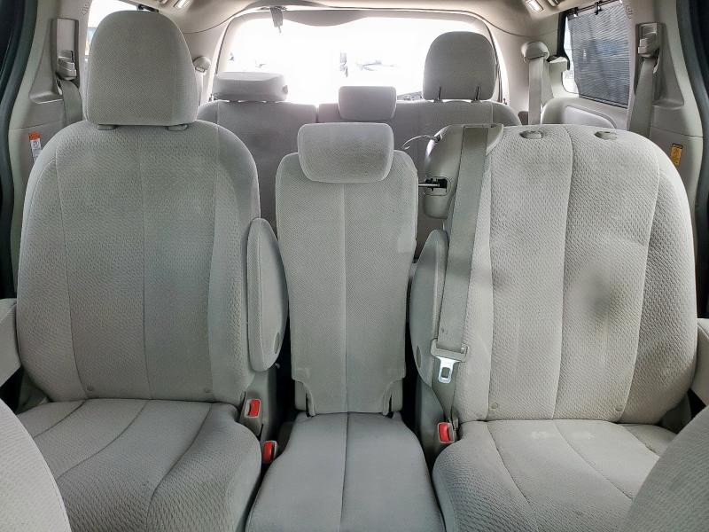 Photo 10 from auction – 2013 TOYOTA SIENNA LE with VIN 5TDKK3DCXDS304562