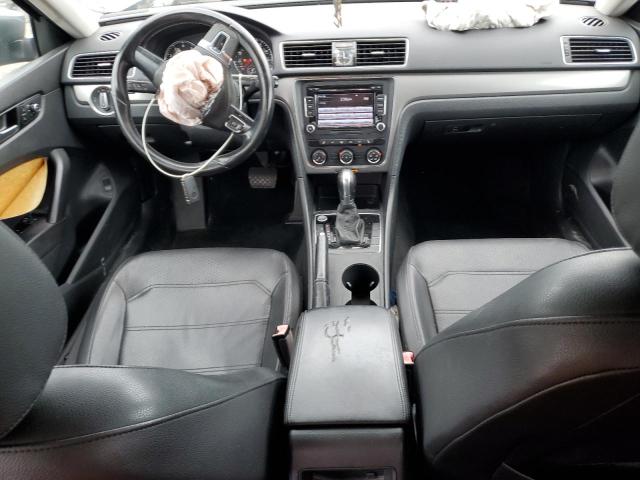 Photo 8 from auction – 2015 VOLKSWAGEN PASSAT S with VIN 1VWAS7A39FC090690