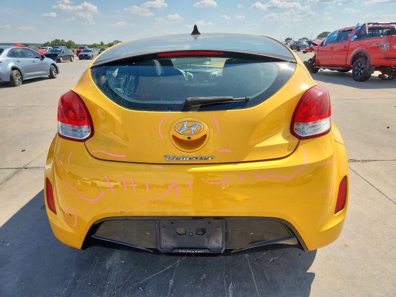 Photo 6 from auction – 2017 HYUNDAI VELOSTER with VIN KMHTC6AD4HU316266