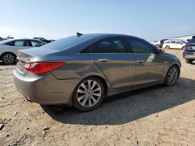 Photo 3 from auction – 2012 HYUNDAI SONATA SE with VIN 5NPEC4AB5CH452697