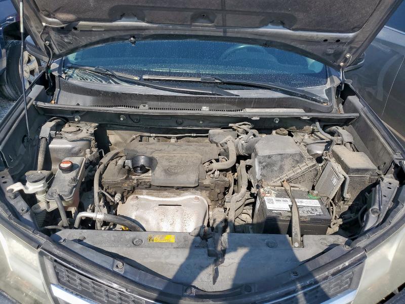 Photo 12 from auction – 2014 TOYOTA RAV4 XLE with VIN JTMRFREV9EJ010896