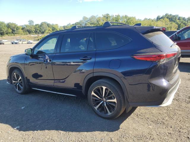 Photo 2 from auction – 2022 TOYOTA HIGHLANDER with VIN 5TDLZRBH7NS239902