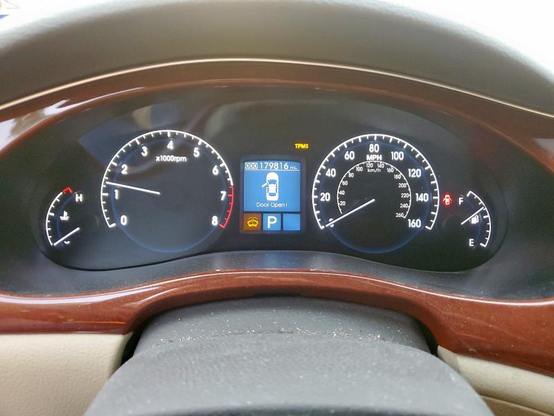 Photo 9 from auction – 2012 HYUNDAI GENESIS 3. with VIN KMHGC4DDXCU177934