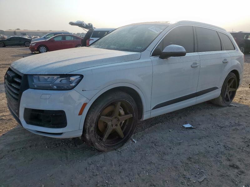 AUDI Q7 PREMIUM 2017 with VIN WA1LAAF71HD022933 - Photo from auction